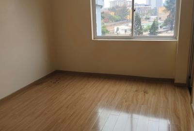 Serviced 3 Bed Apartment with En Suite at Kindaruma Road