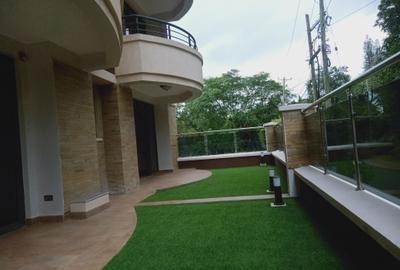 3 Bed Apartment with En Suite at Off Riverside Drive