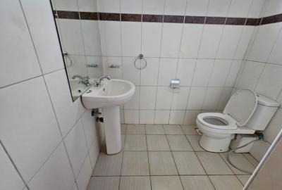 3 Bed House with En Suite in Lavington