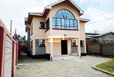 4 Bed House with En Suite in Kitengela