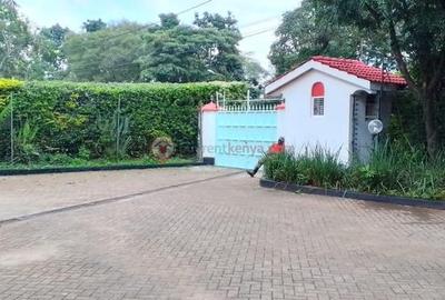 4 Bed House with En Suite at Runda