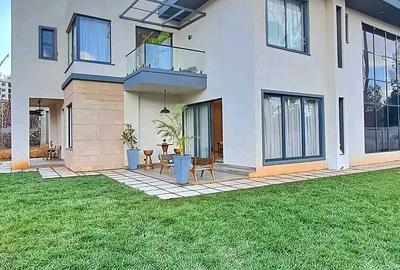 4 Bed Villa with En Suite in Loresho - 2