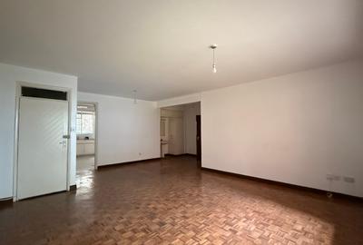 4 Bed Apartment with En Suite in Riverside