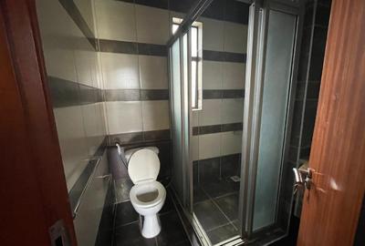3 Bed Apartment with En Suite in Parklands