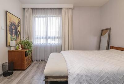 3 Bed Apartment with En Suite in Lavington - 4