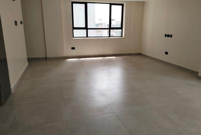 3 Bed Apartment with En Suite in Spring Valley - 4