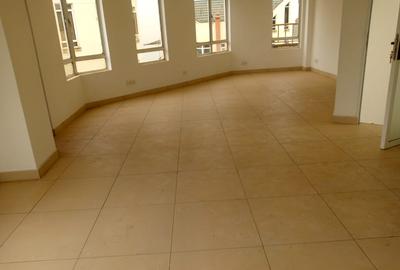 Office with Service Charge Included in Riverside - 2