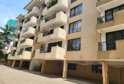 3 Bed Apartment with En Suite in Rhapta Road