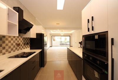 2 Bed Apartment with En Suite at Riverside - 2