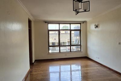 5 Bed Townhouse with En Suite in Lavington