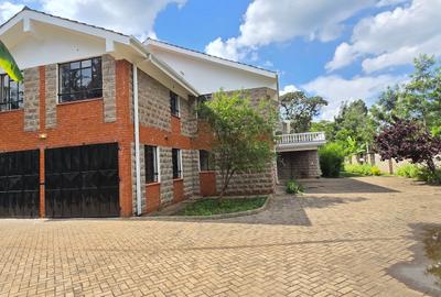 5 Bed House with En Suite at Runda Road - 3