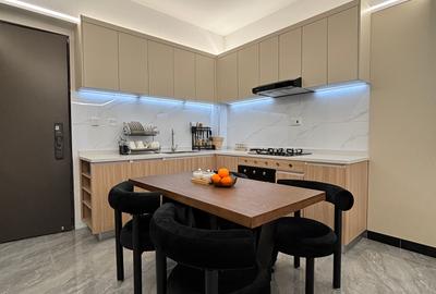 2 Bed Apartment with En Suite in Kilimani - 4