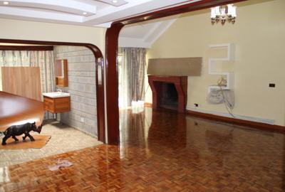 4 Bed Townhouse with En Suite in Lavington