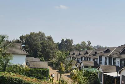 4 Bed House with En Suite in Kiambu Road