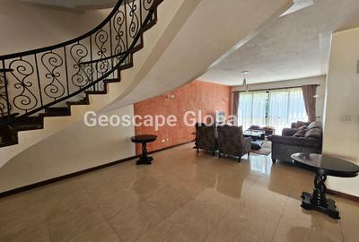 4 Bed Townhouse with En Suite in Spring Valley - 4