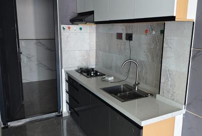 1 Bed Apartment with Gym in Kilimani - 4