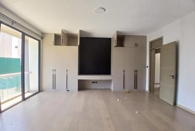 4 Bed Townhouse with En Suite at Lavington Green - 3