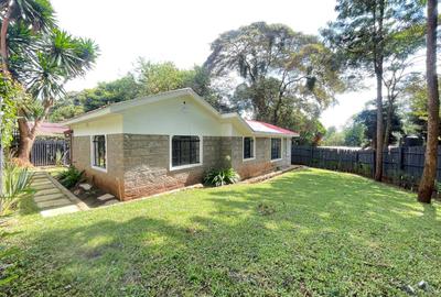 2 Bed House with En Suite in Karen
