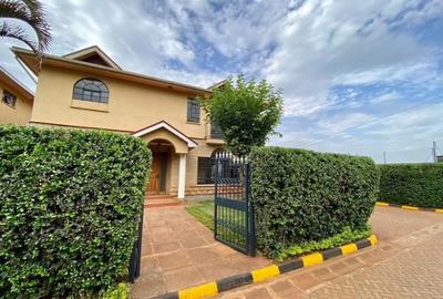 4 Bed Townhouse with En Suite in Kitisuru - 3