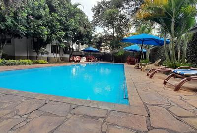 3 Bed Apartment with En Suite in Lavington - 3