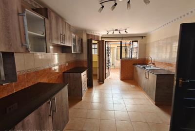 5 Bed Townhouse with En Suite at Lavington Green - 4