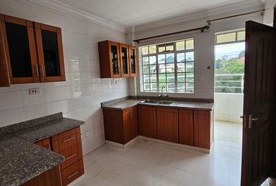 3 Bed Apartment with En Suite at Lavington