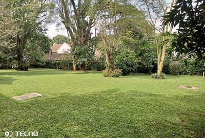 5 Bed Villa with En Suite at Rosslyn Lone Tree Estate Rd