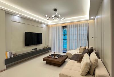1 Bed Apartment with Swimming Pool in Kilimani