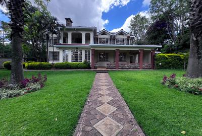 4 Bed House with En Suite in Gigiri