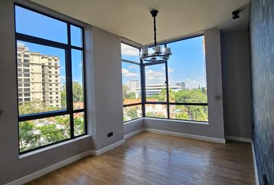 3 Bed Apartment with En Suite in Westlands Area