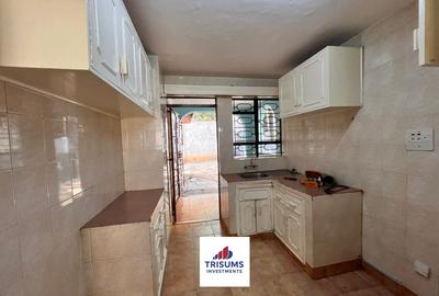 4 Bed Townhouse with En Suite at Church Rd - 4