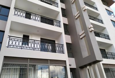 3 Bed Apartment with En Suite in Lavington