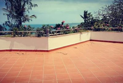 Serviced 3 Bed Apartment with En Suite at Kilua