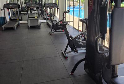 4 Bed Townhouse with En Suite at Two Rivers Loft - 4