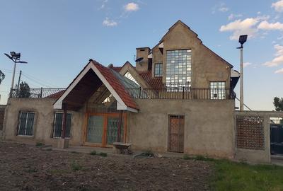 5 Bed House with En Suite in Syokimau