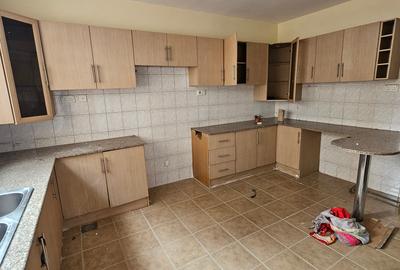 3 Bed Apartment with En Suite at Lavington