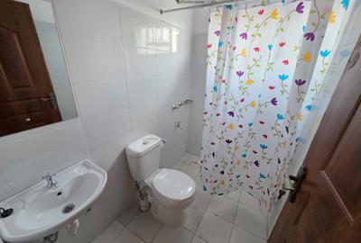 3 Bed House with En Suite in Kitengela - 2