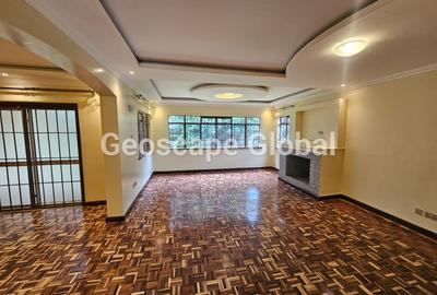 4 Bed Townhouse with En Suite in Spring Valley