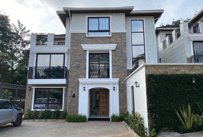 4 Bed Villa with En Suite at Peponi Road