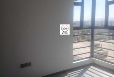 2 Bed Apartment with En Suite in Kilimani - 4