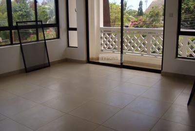 3 Bed Apartment with En Suite in Nyali Area