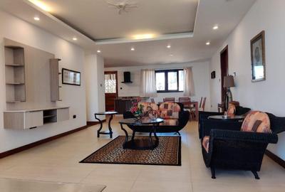 Furnished 3 Bed Apartment with En Suite at Ar2283 - 3