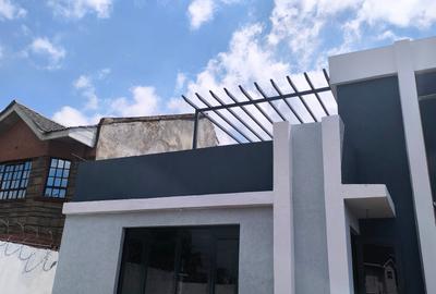 3 Bed House with En Suite in Membley