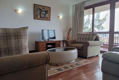 Serviced 3 Bed Apartment with En Suite in Kilimani