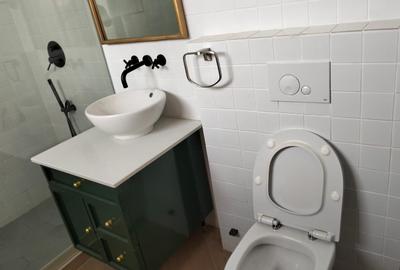 4 Bed Townhouse with En Suite at Lavington - 3