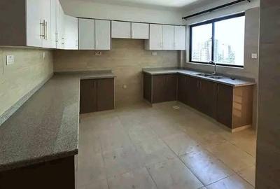 3 Bed Apartment with En Suite at Gitanga Road