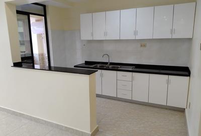 Serviced 3 Bed Apartment with Gym in Kileleshwa