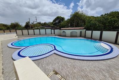 4 Bed Apartment with En Suite in Nyali Area