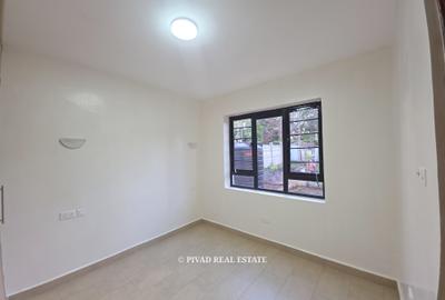 4 Bed Townhouse with Swimming Pool in Runda - 4