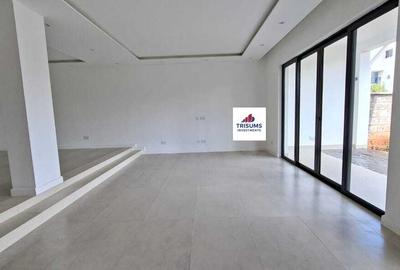 4 Bed House with En Suite in Westlands Area - 3